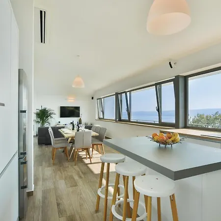 Holiday home 4 Bedroom Beautiful In