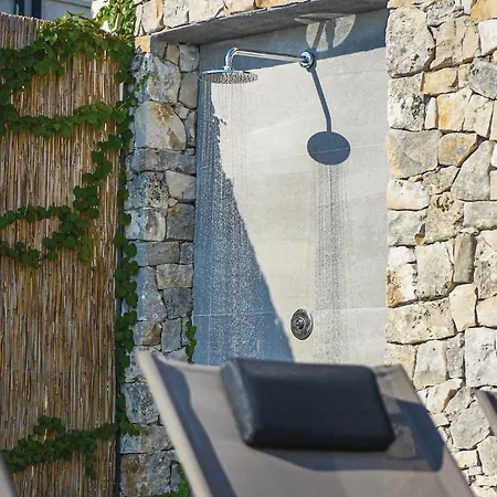 Holiday home 4 Bedroom Beautiful In *